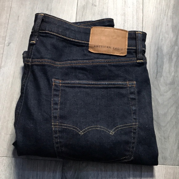 BRAND NEW American Eagle Athletic Fit Jeans - Picture 4 of 7